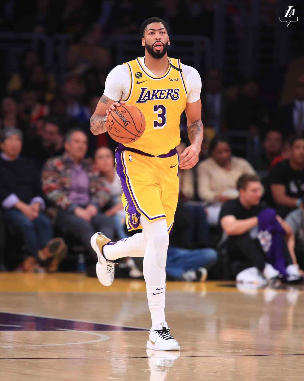 着教练团队 着教练团队